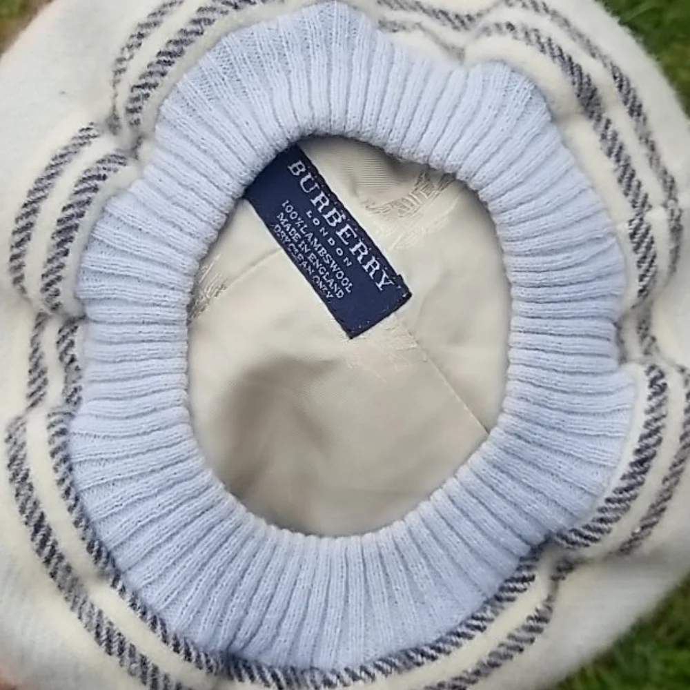 Burberry Hat - Picture 5 of 10